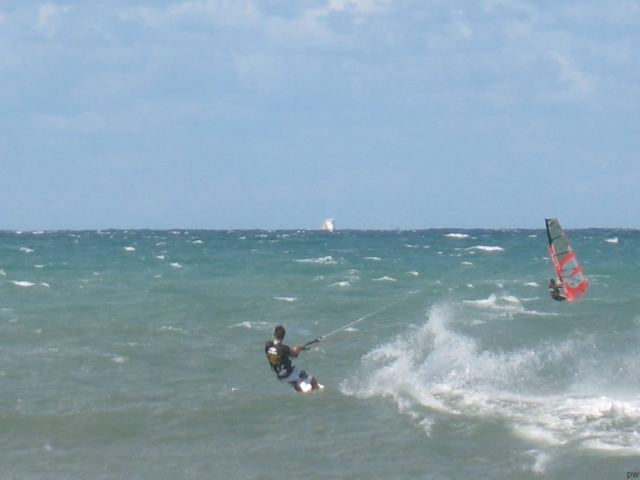 Tra le onde